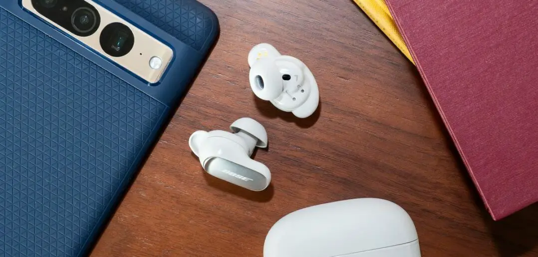 Os fones de ouvido QuietComfort Ultra com cancelamento de ruído da Bose estão de volta ao preço mais baixo
